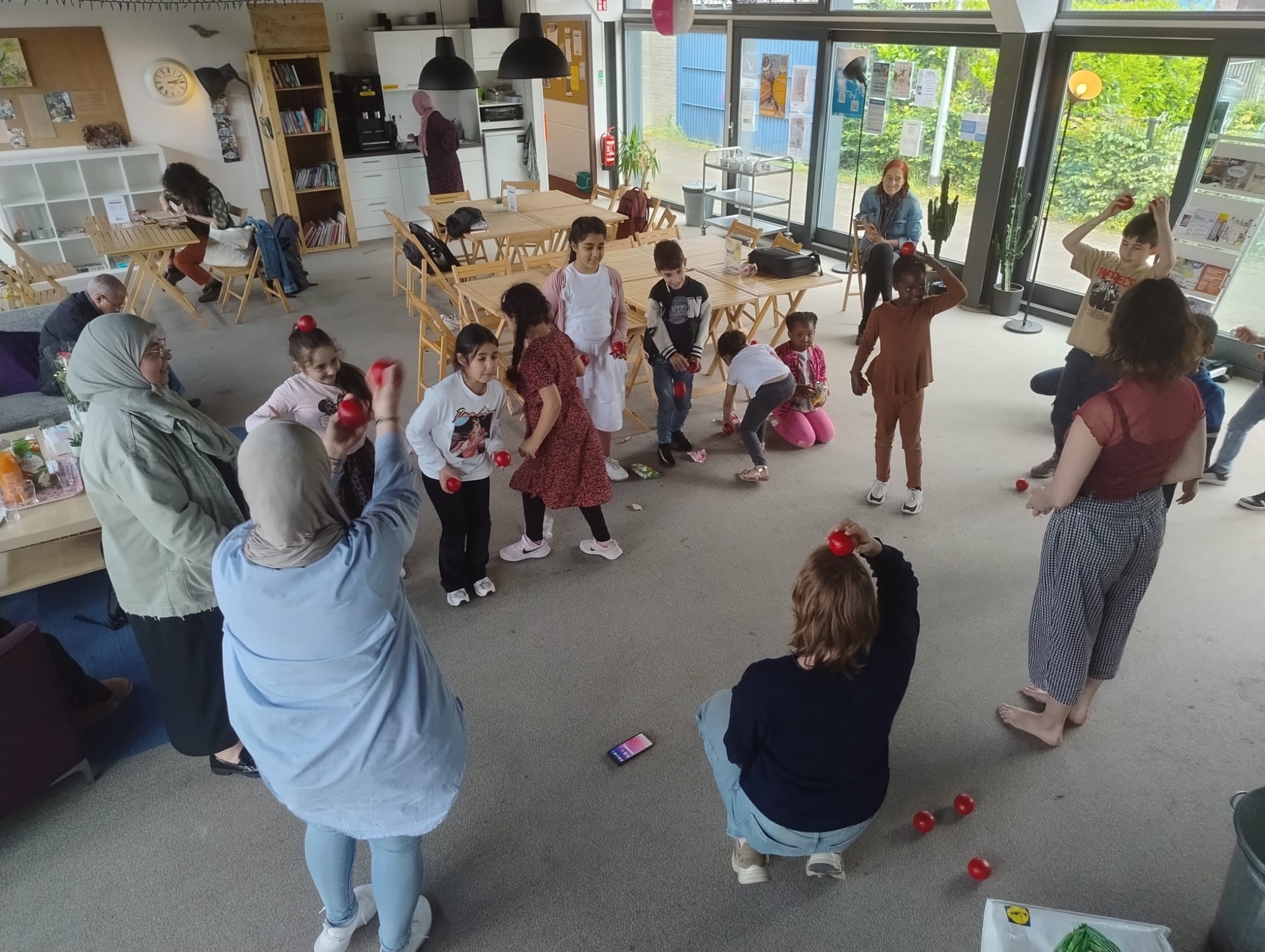 <p>Wij West residency “Juggling with Nature” (1) by Valentina Solari, 2024. Photo by Valentina Solari.</p>